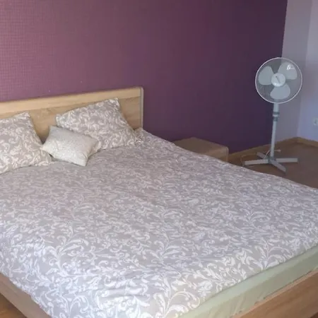 Apartment Konarskiego *